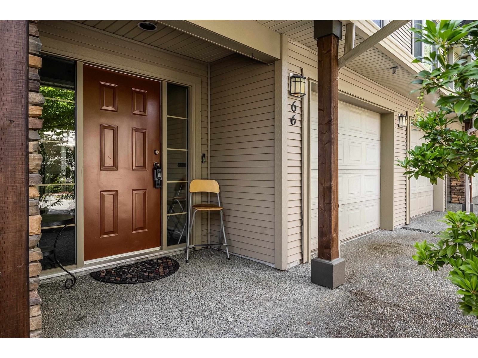 Photo 3 of 66 5556 Peach Road Garrison Crossing, Chilliwack BC