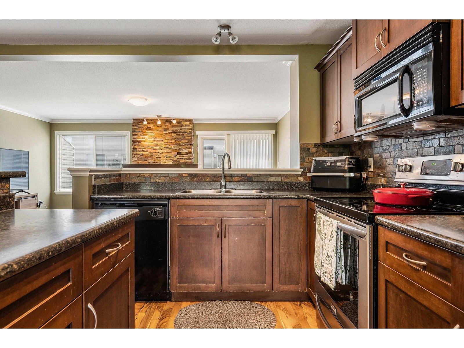 Photo 12 of 66 5556 Peach Road Garrison Crossing, Chilliwack BC