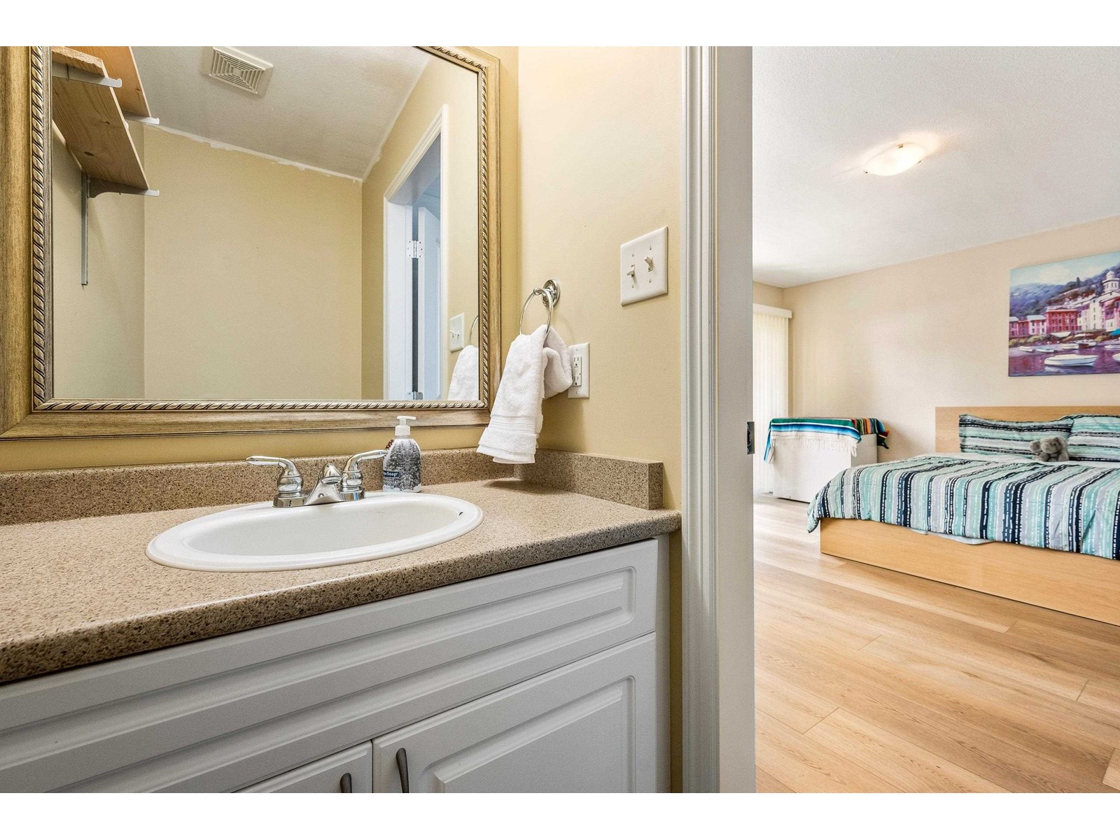 Photo 31 of 66 5556 Peach Road Garrison Crossing, Chilliwack BC