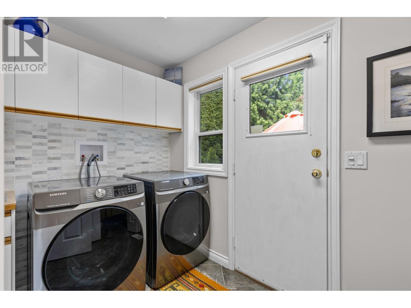  3838 Beach Avenue, Peachland