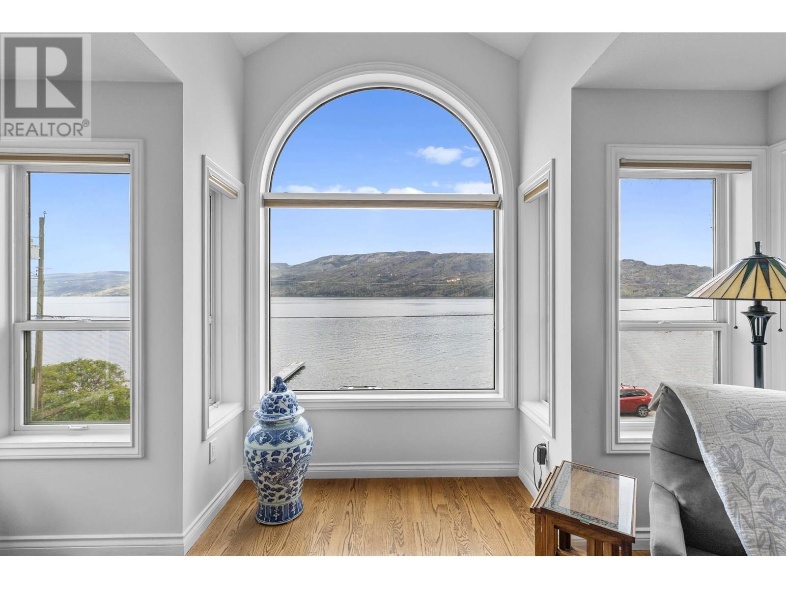  3838 Beach Avenue, Peachland