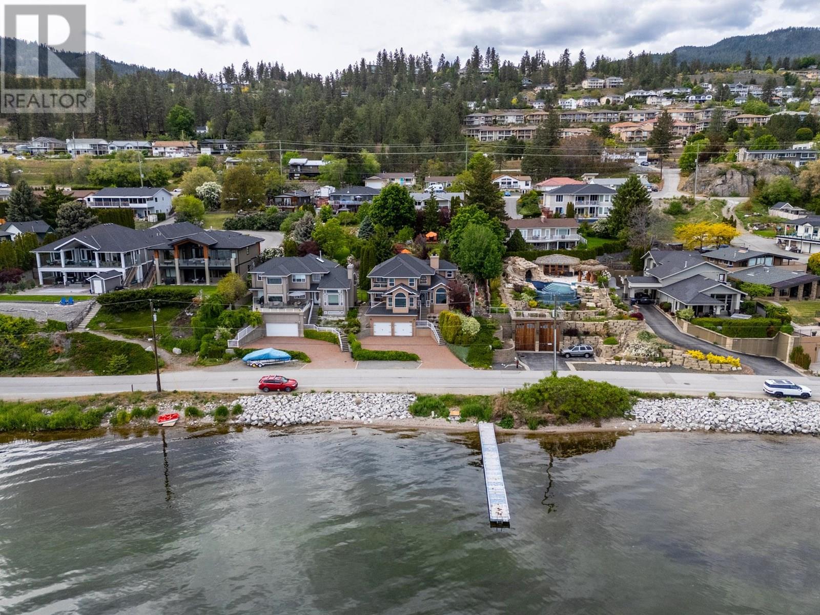  3838 Beach Avenue, Peachland