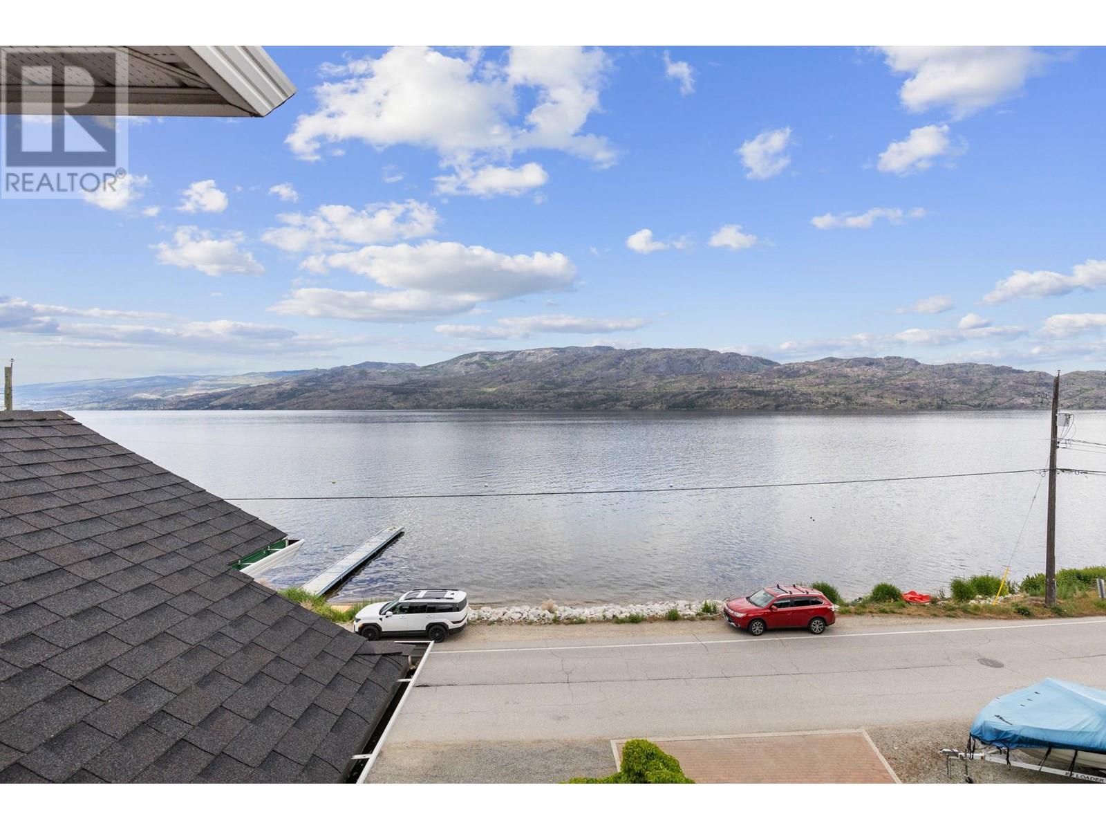  3838 Beach Avenue, Peachland