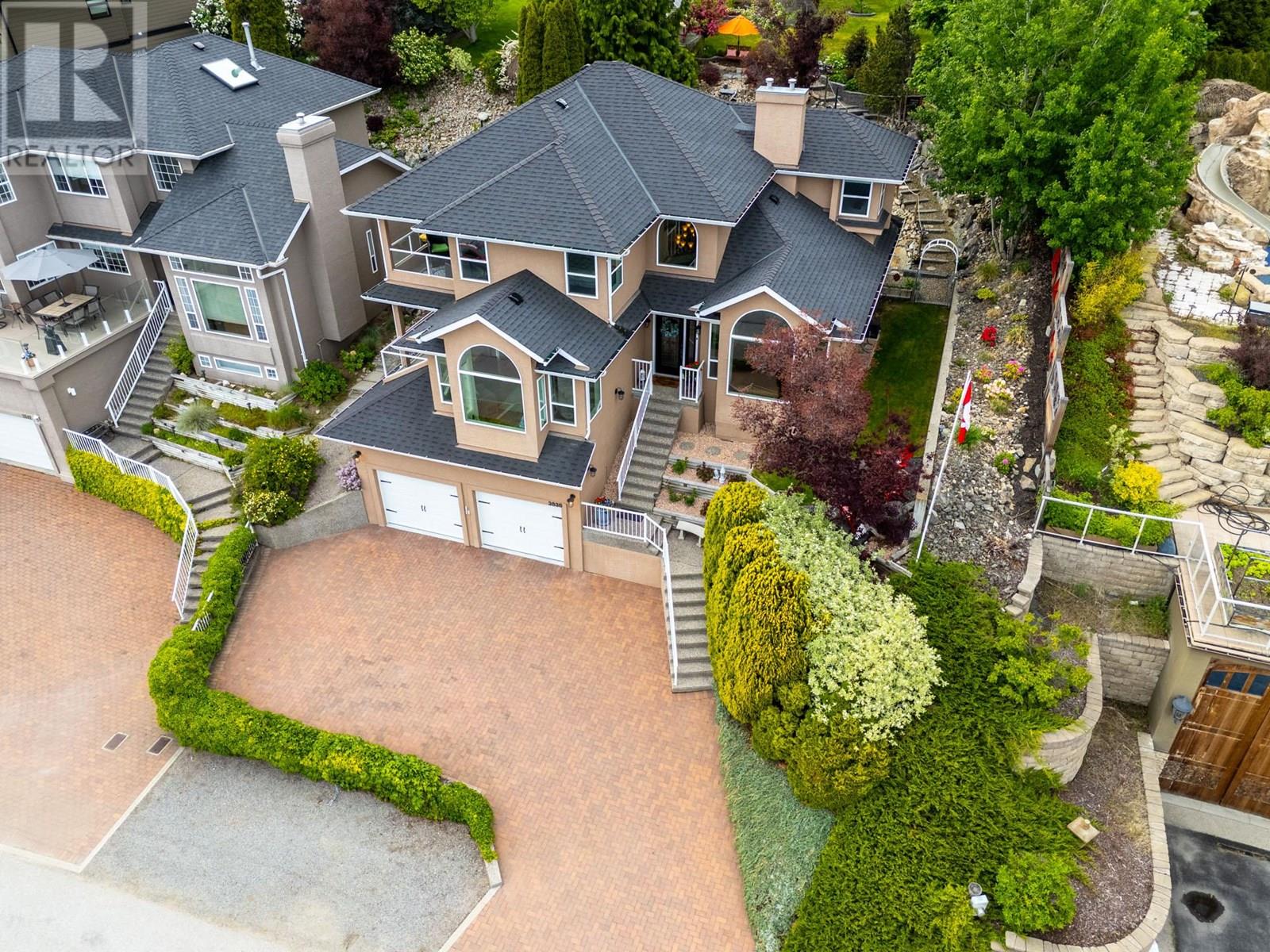  3838 Beach Avenue, Peachland