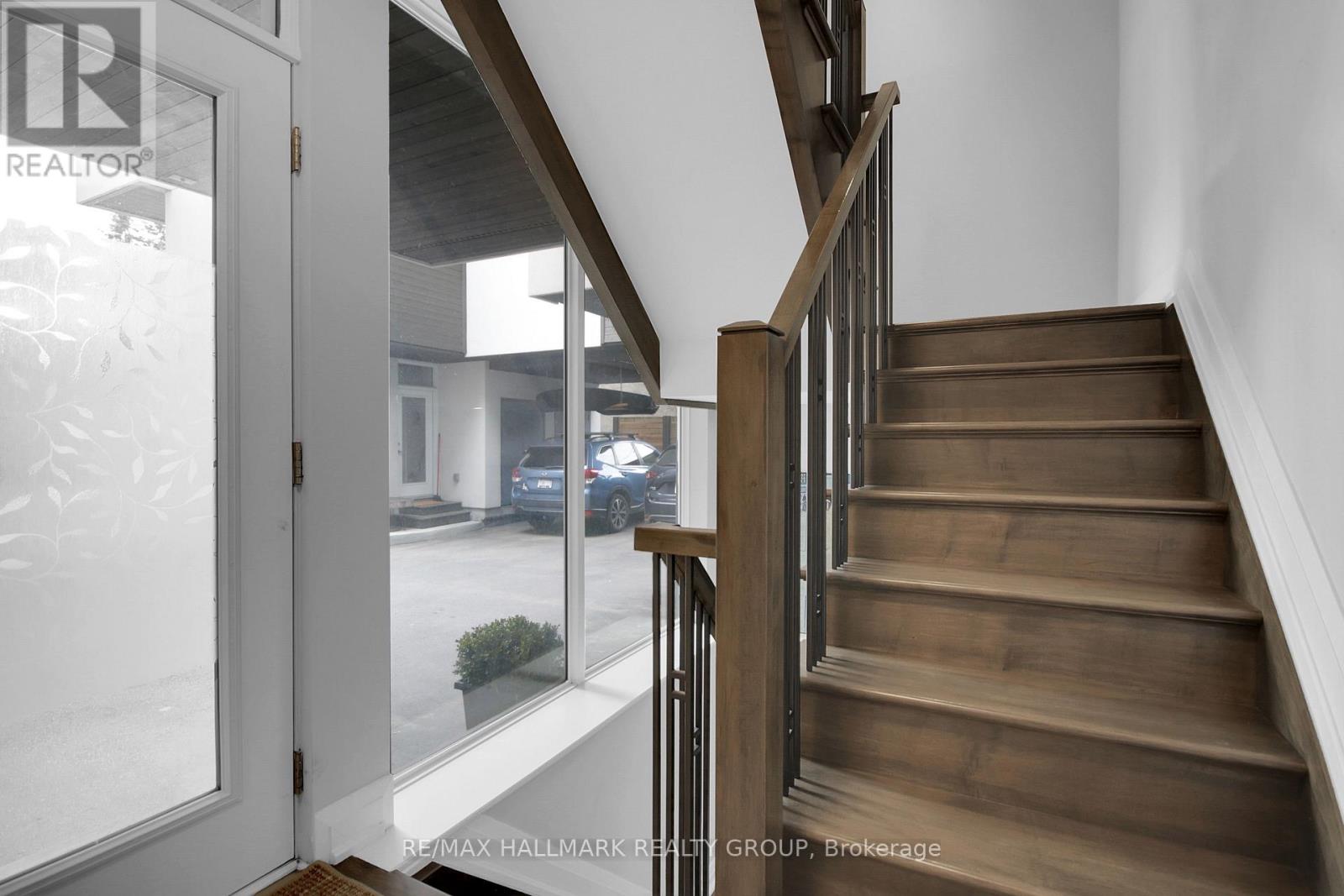Main Floor - Foyer