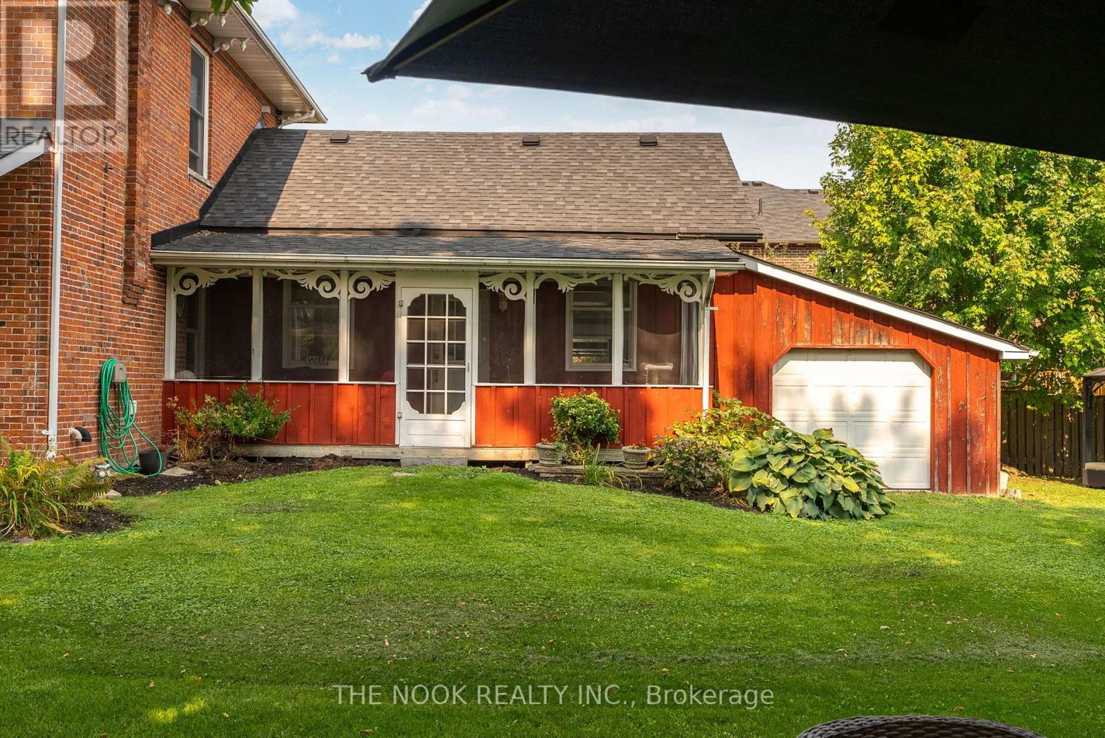 Photo 7 of 227 Scugog Street, Clarington ON