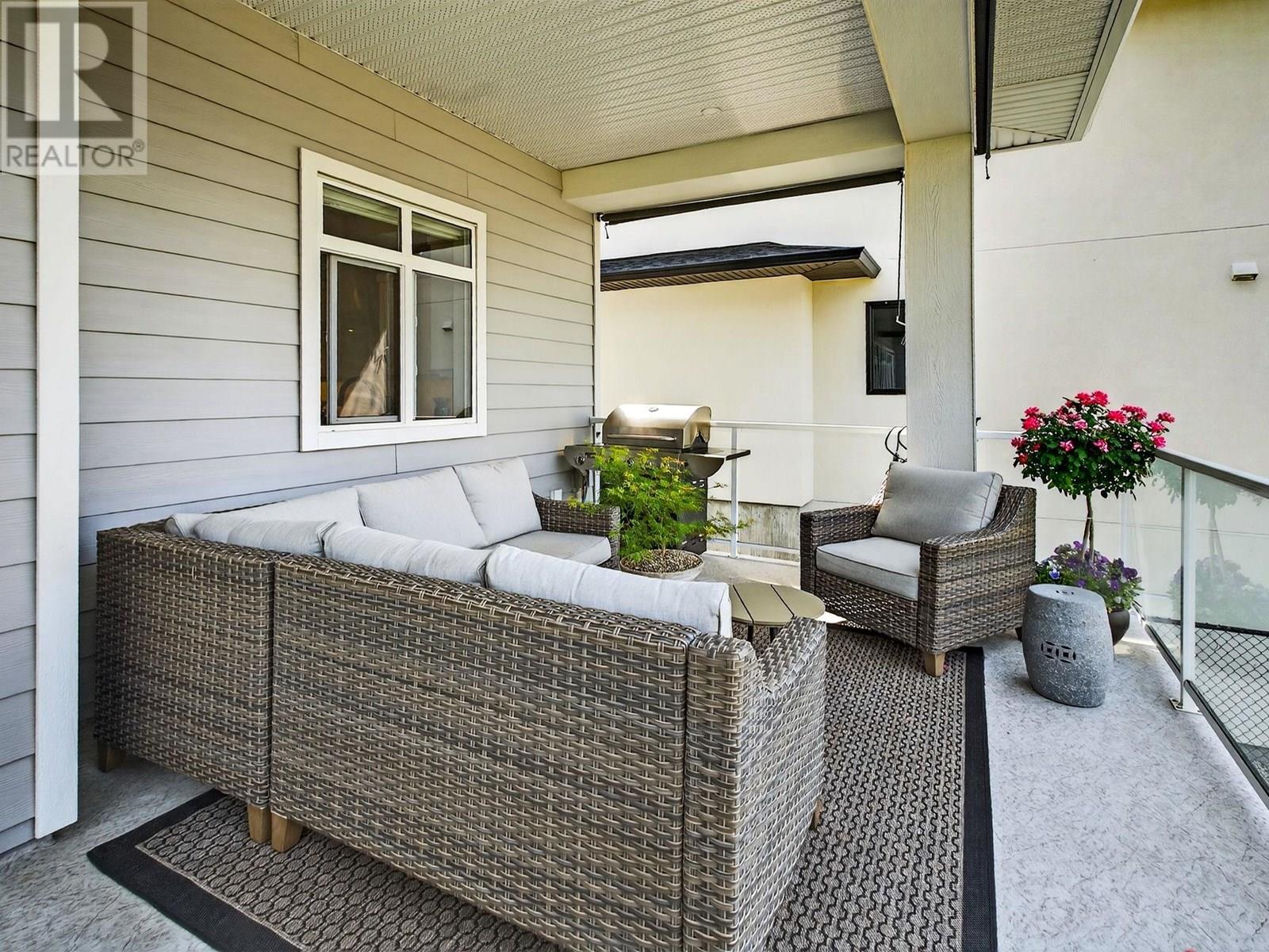  2578 Crown Crest Place, West Kelowna