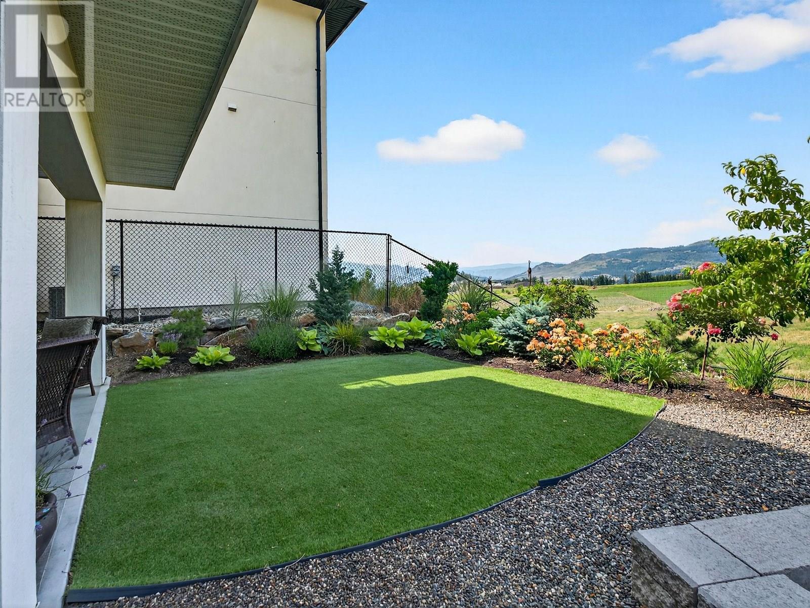  2578 Crown Crest Place, West Kelowna