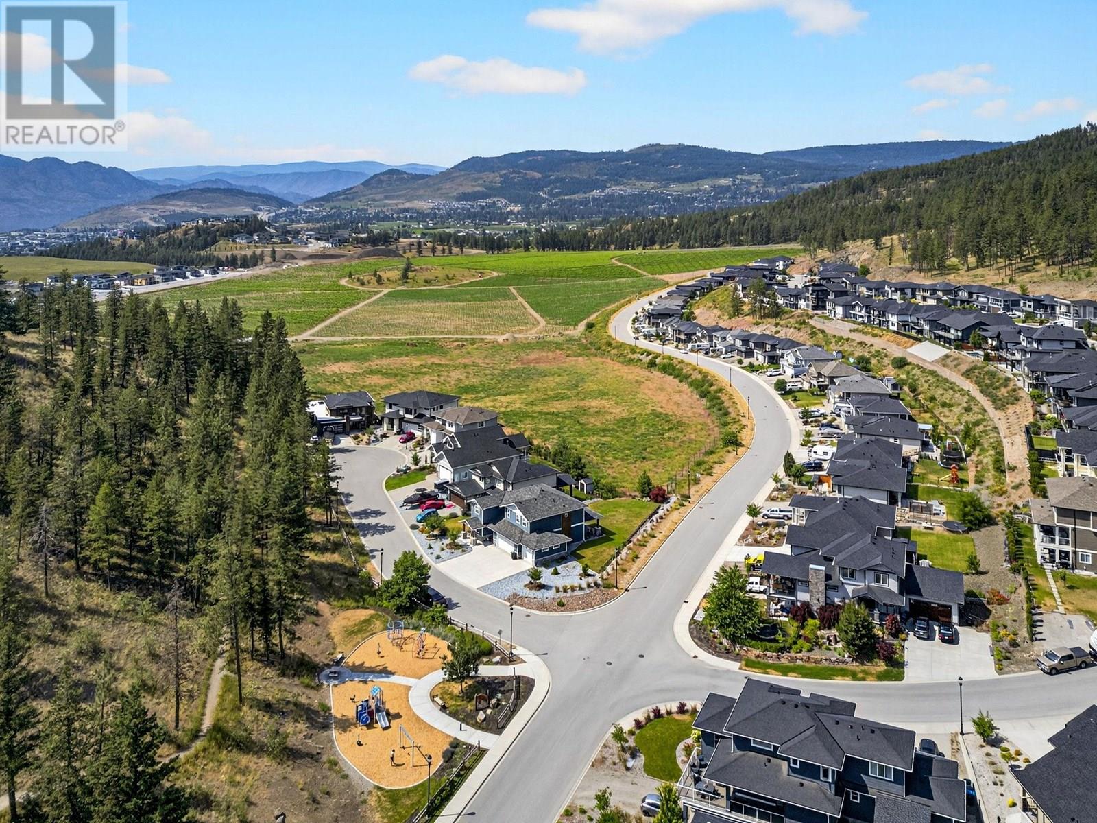  2578 Crown Crest Place, West Kelowna