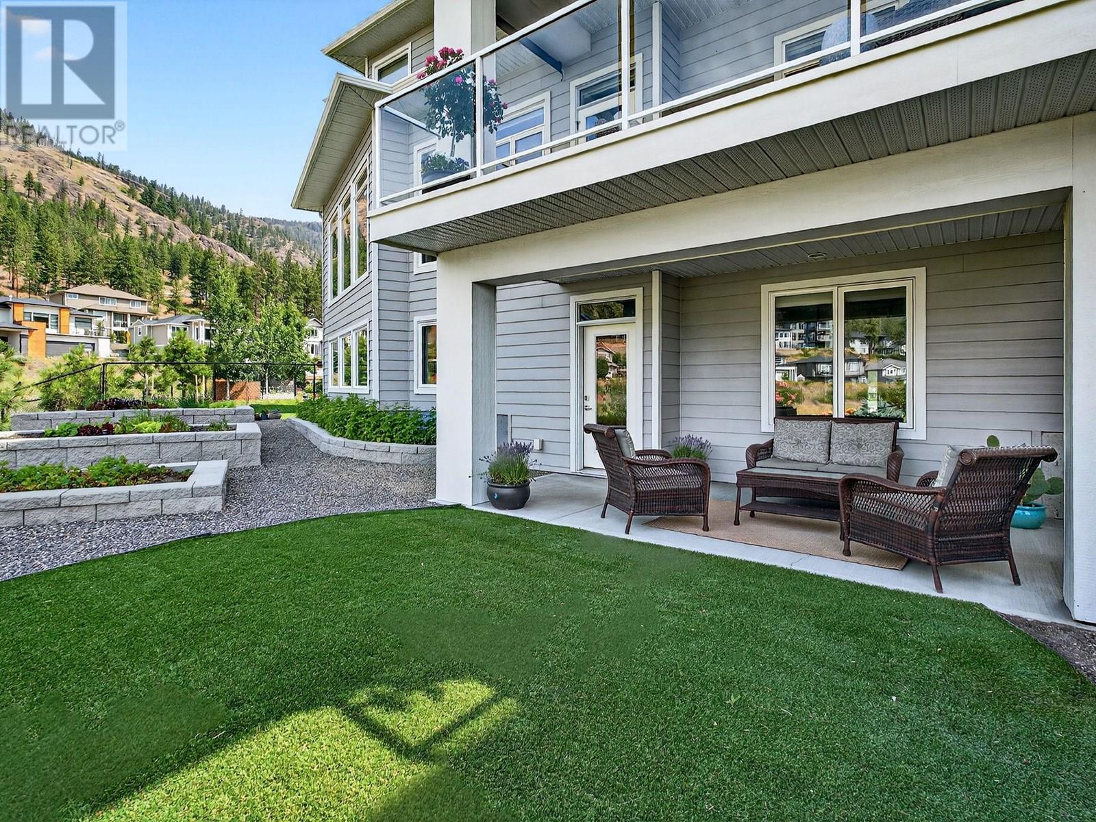  2578 Crown Crest Place, West Kelowna