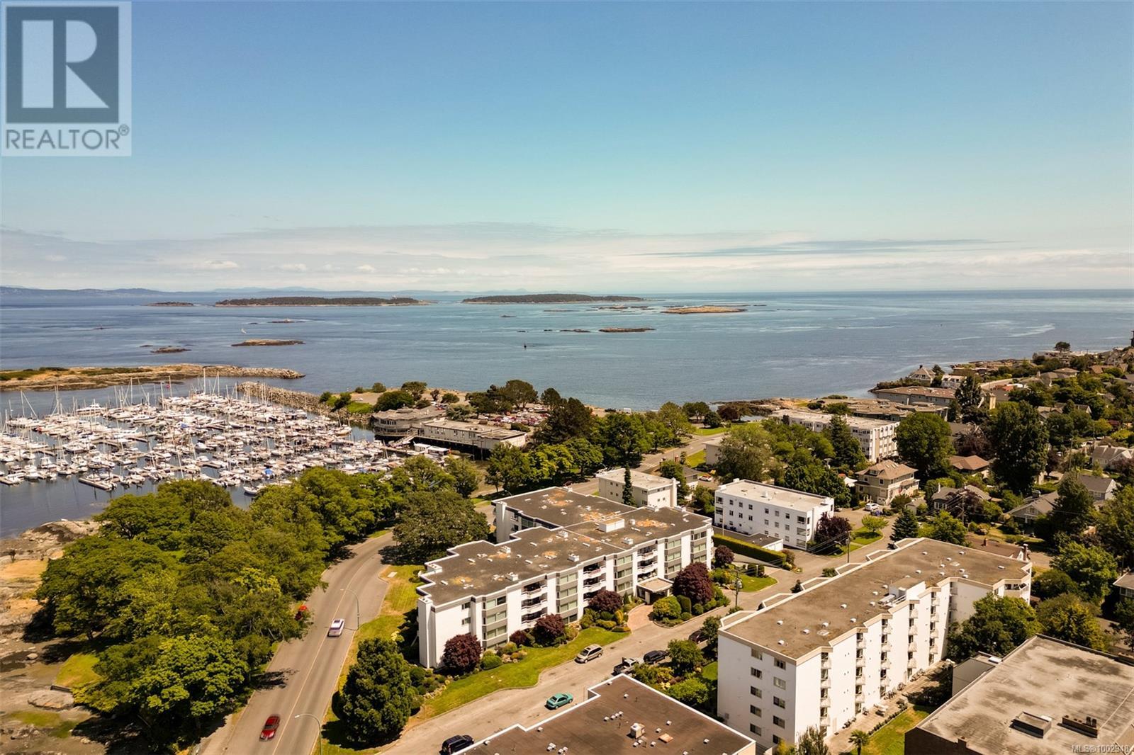 409 1370 Beach Drive, Oak Bay