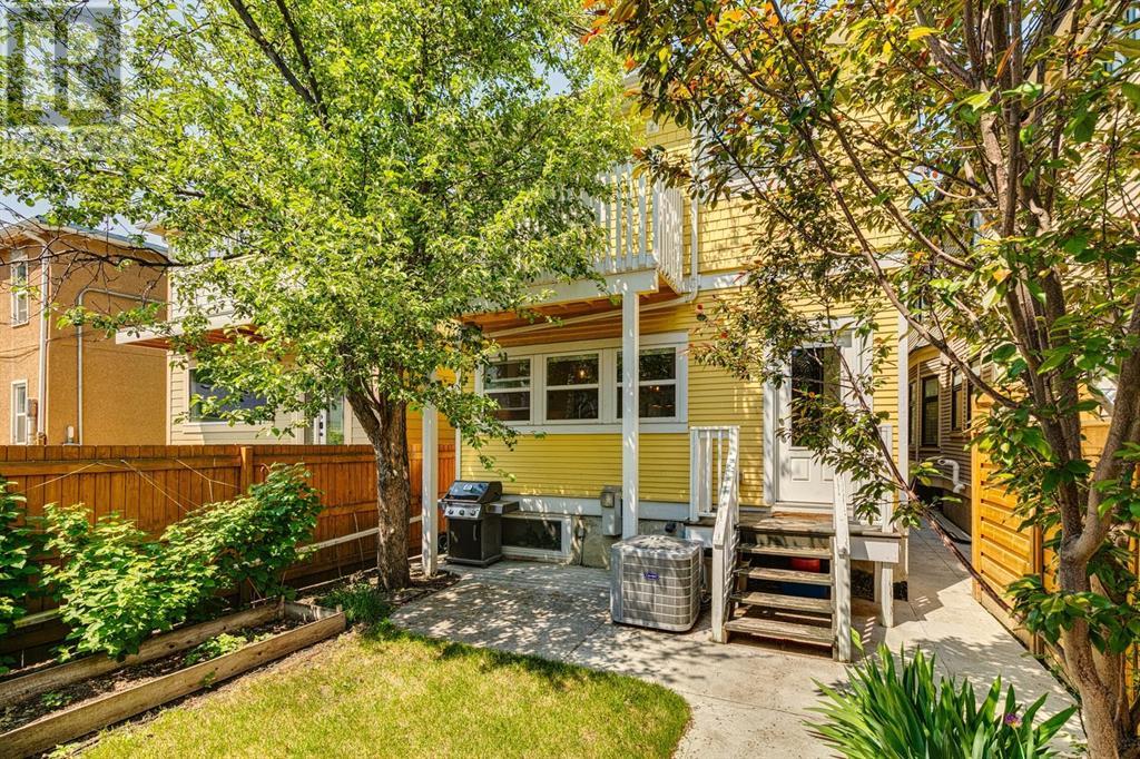 Single Family House for Sale in   Avenue SW Cliff Bungalow Calgary 
