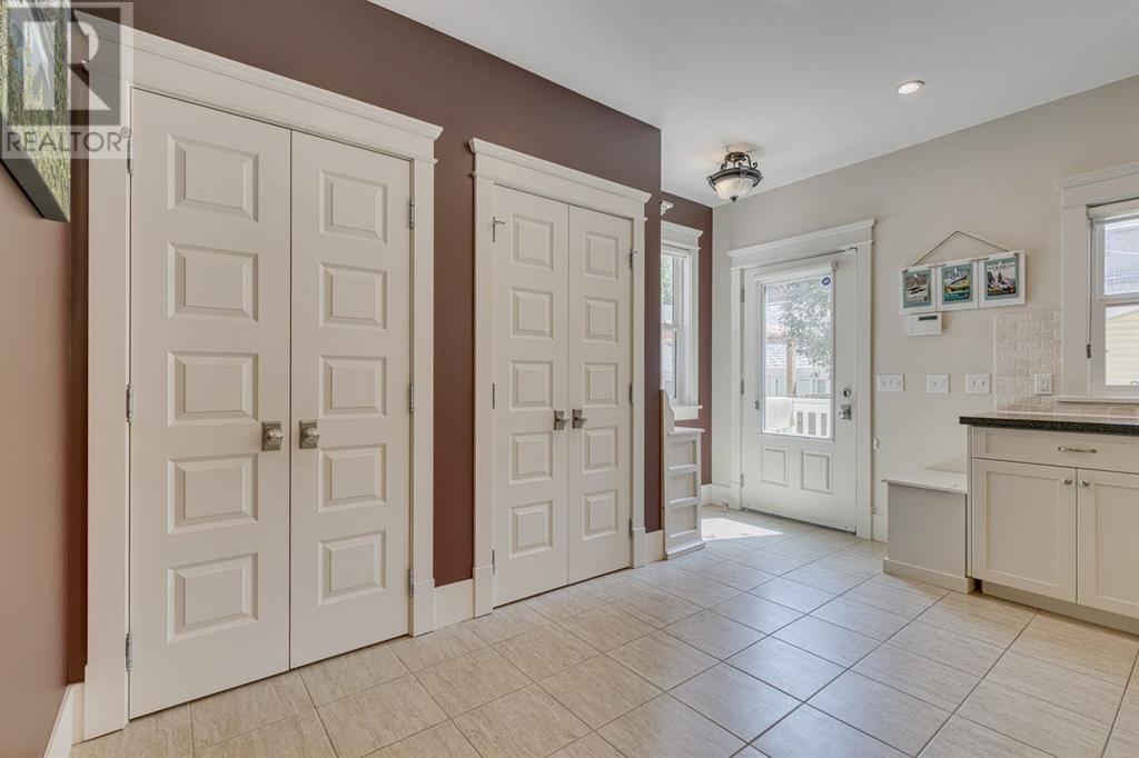 Single Family House for Sale in   Avenue SW Cliff Bungalow Calgary 