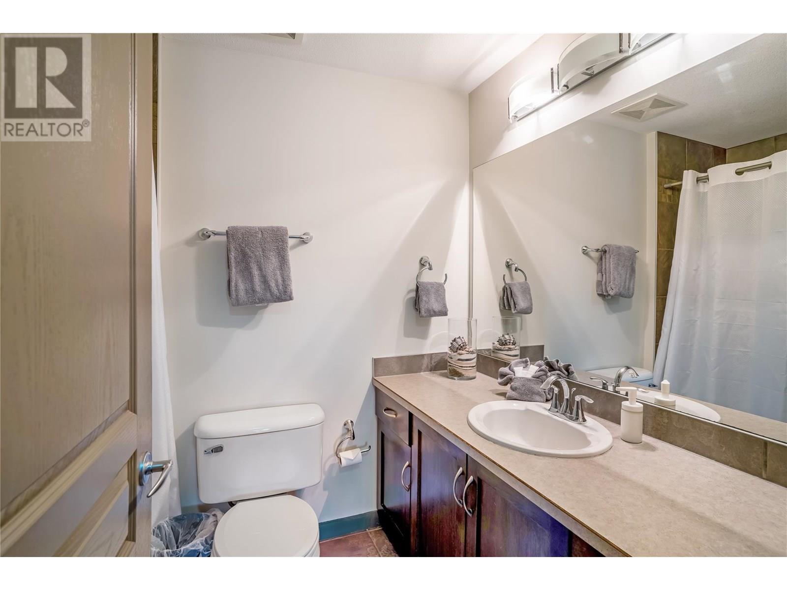 Photo 7 of 654 Cook Road Unit 629, Kelowna BC