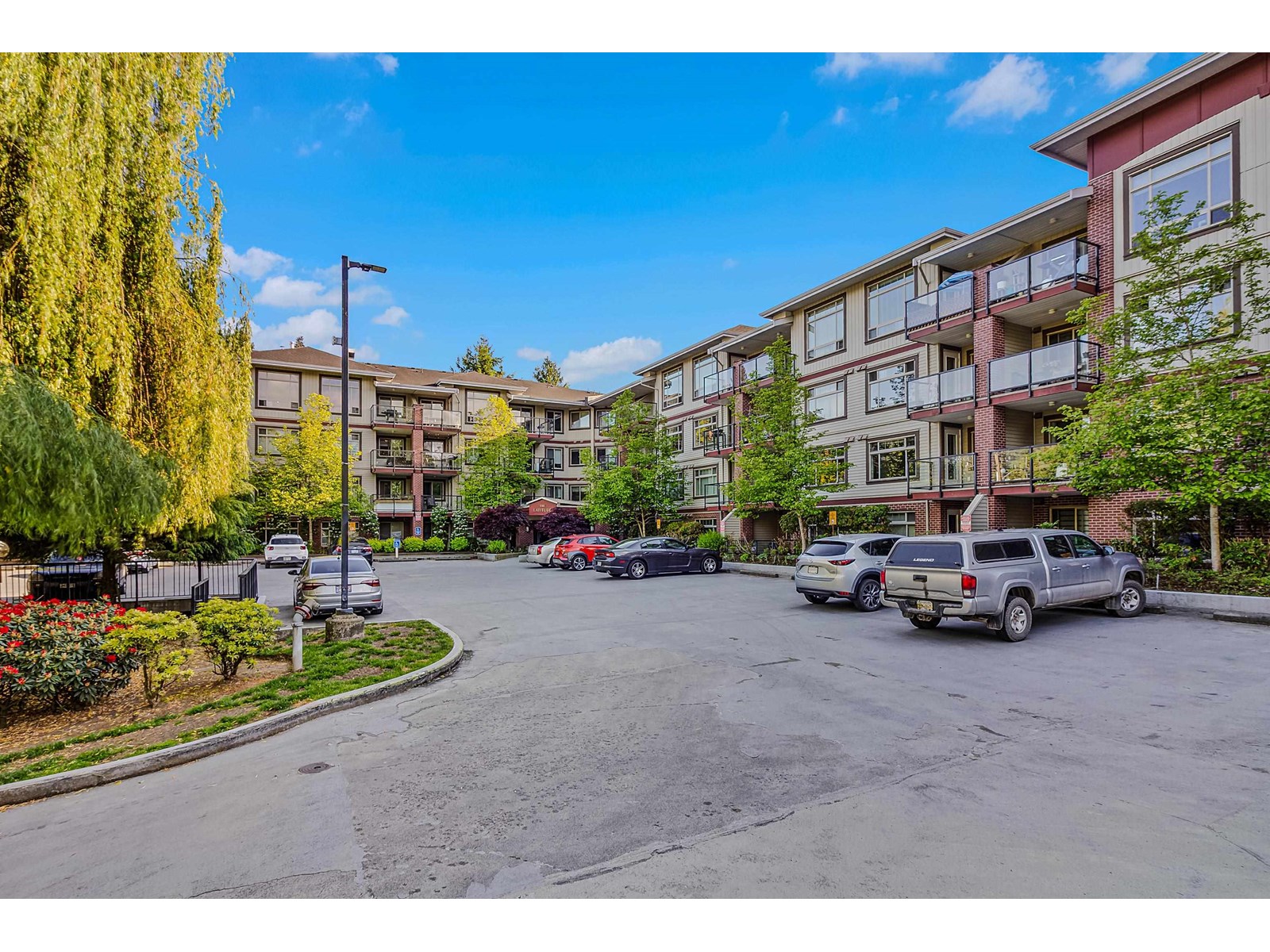 Photo 1 of 335 2233 Mckenzie Road, Abbotsford BC