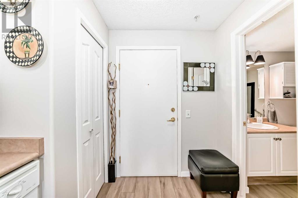 Single Family House for Sale in   Somervale Court SW Somerset Calgary 
