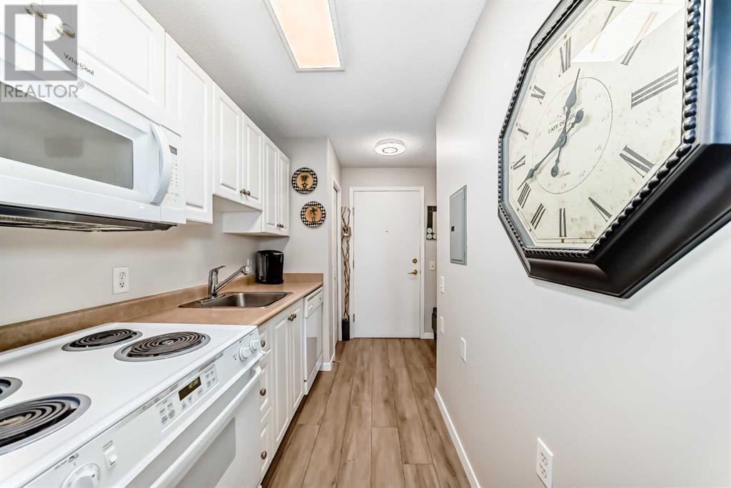 Single Family House for Sale in   Somervale Court SW Somerset Calgary 