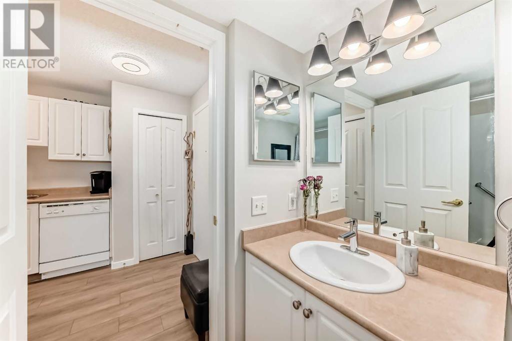 Single Family House for Sale in   Somervale Court SW Somerset Calgary 