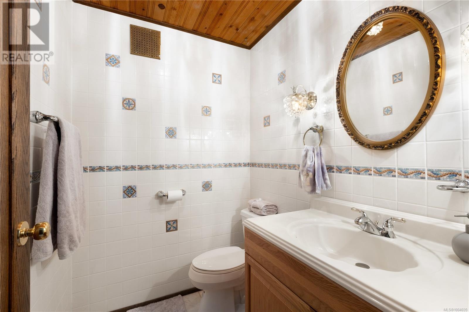  3460 Beach Drive, Oak Bay