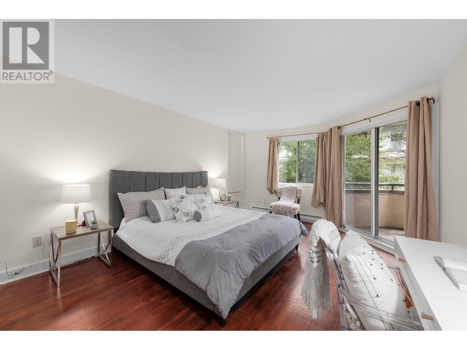 Photo 20 of 107 8600 Lansdowne Road, Richmond BC