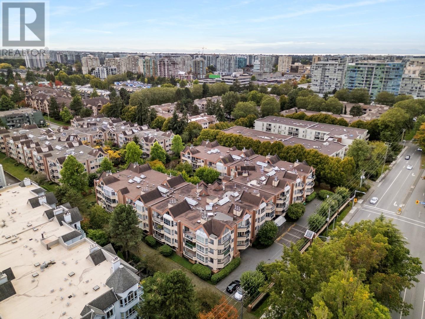 Photo 14 of 107 8600 Lansdowne Road, Richmond BC