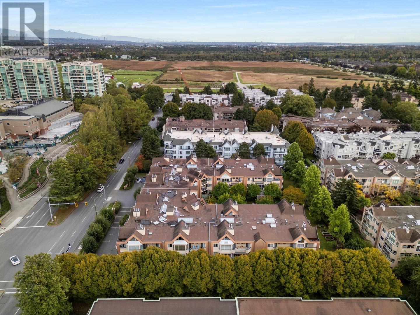 Photo 13 of 107 8600 Lansdowne Road, Richmond BC