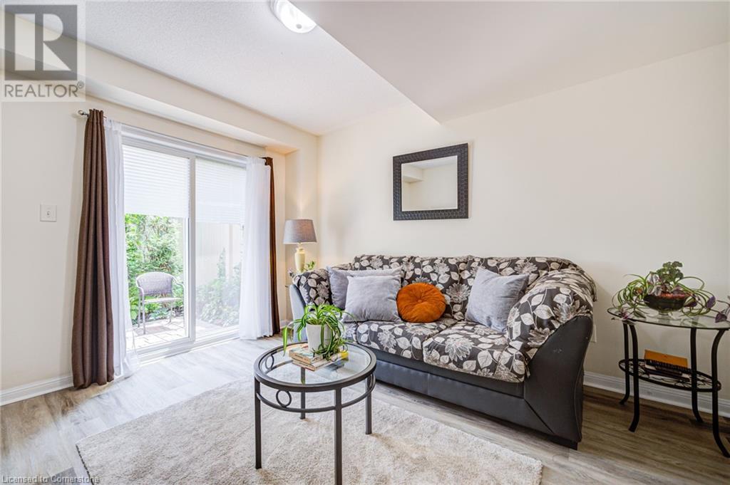 Photo 11 of 470 Beach Boulevard Unit 63, Hamilton ON