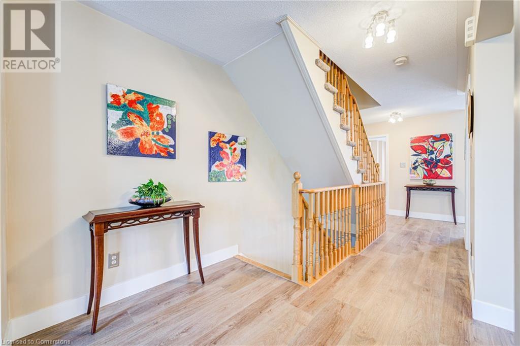 Photo 15 of 470 Beach Boulevard Unit 63, Hamilton ON