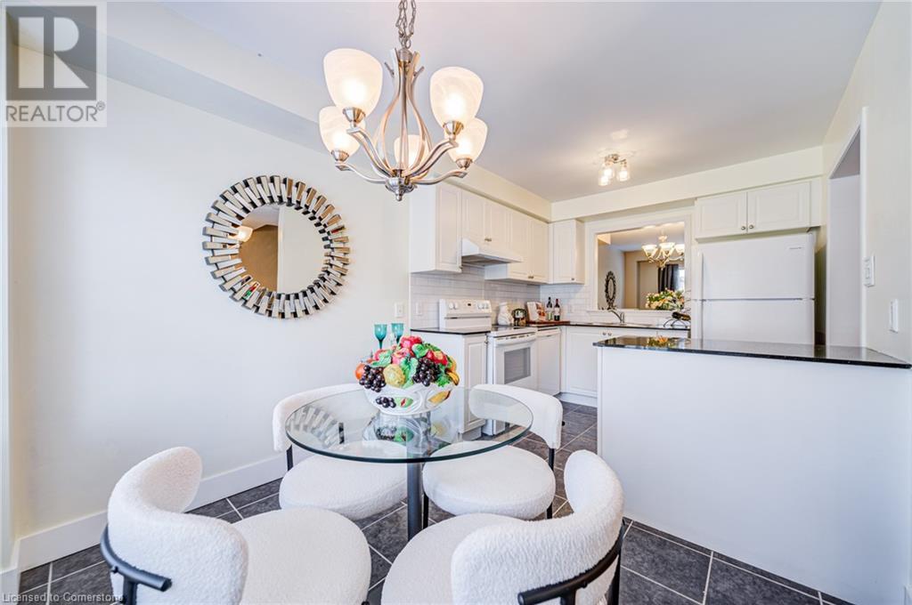 Photo 27 of 470 Beach Boulevard Unit 63, Hamilton ON