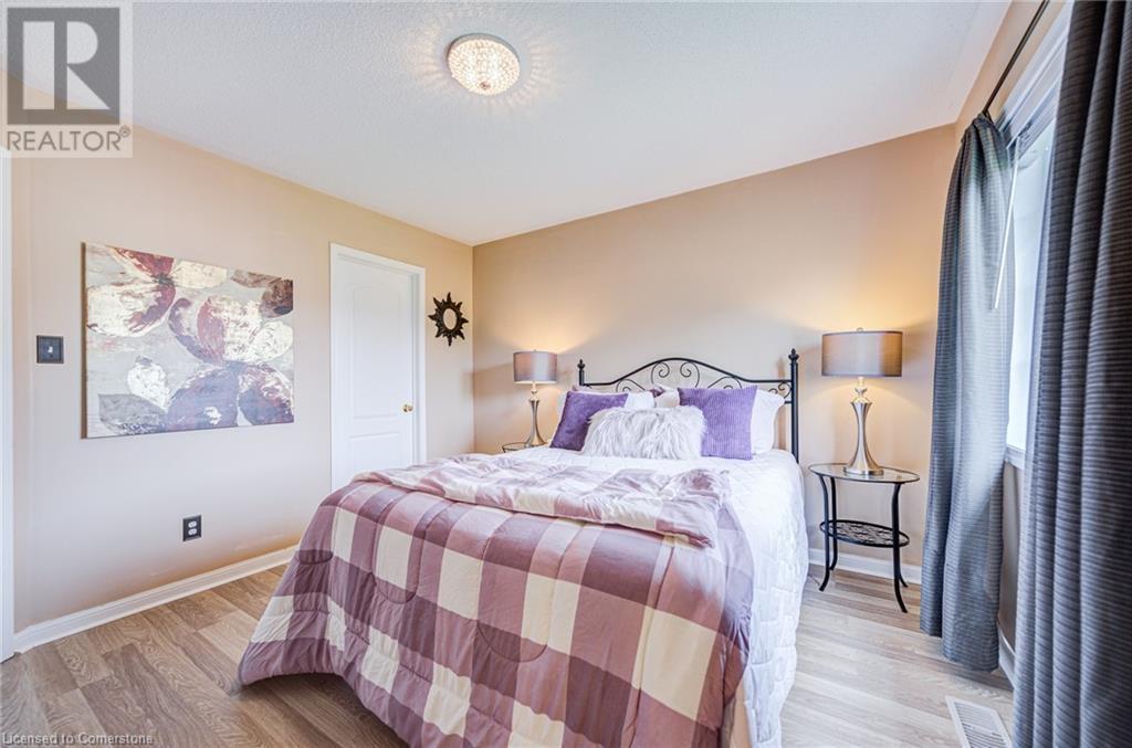 Photo 32 of 470 Beach Boulevard Unit 63, Hamilton ON