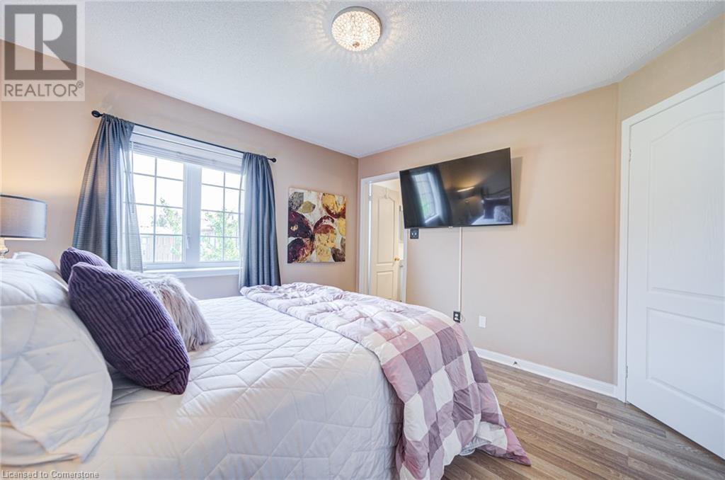 Photo 33 of 470 Beach Boulevard Unit 63, Hamilton ON