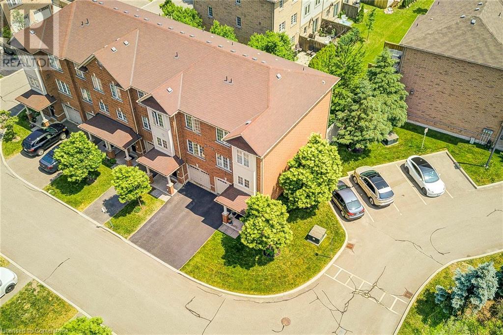 Photo 6 of 470 Beach Boulevard Unit 63, Hamilton ON