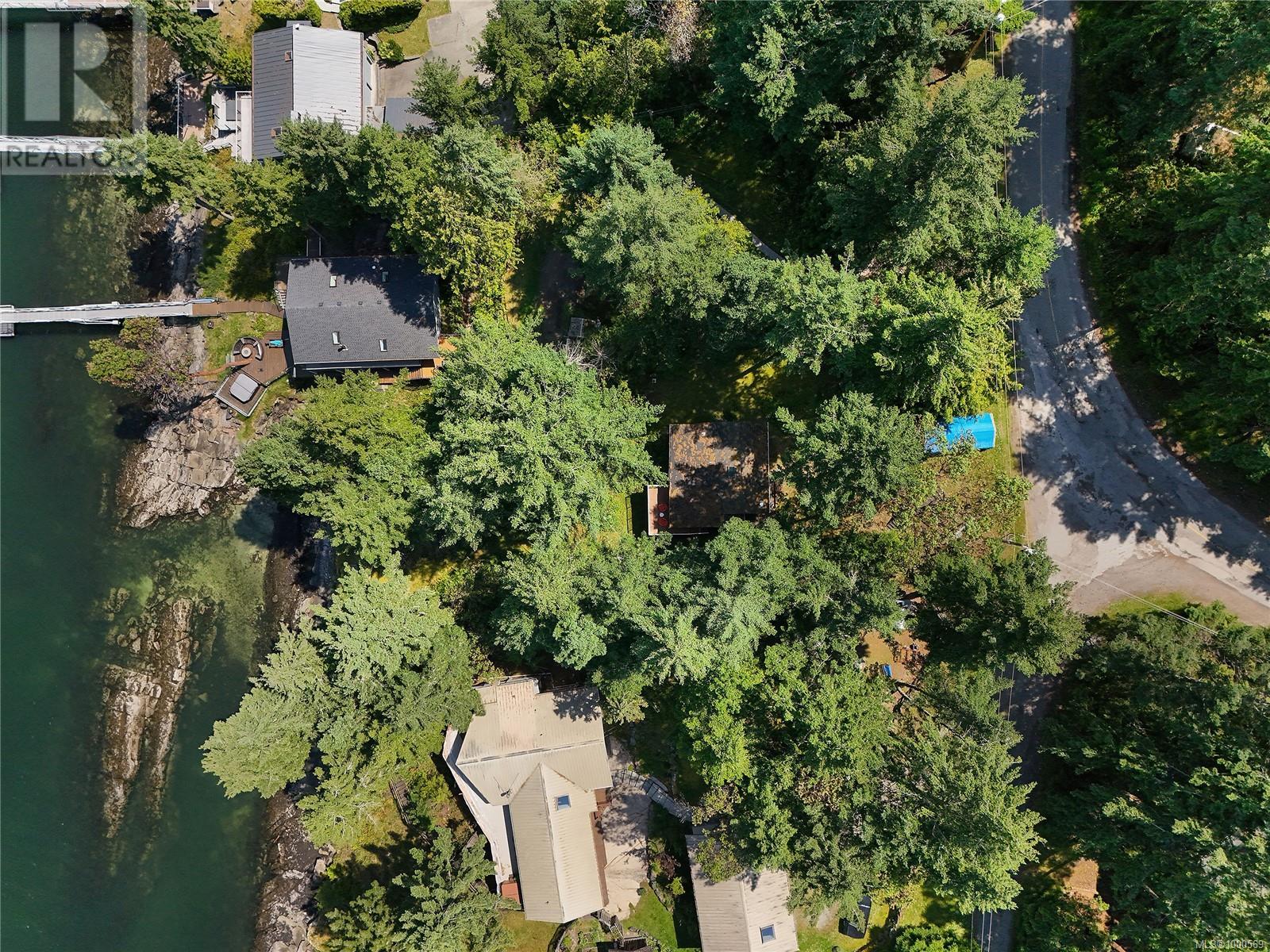  177 Mariners Way, Mayne Island