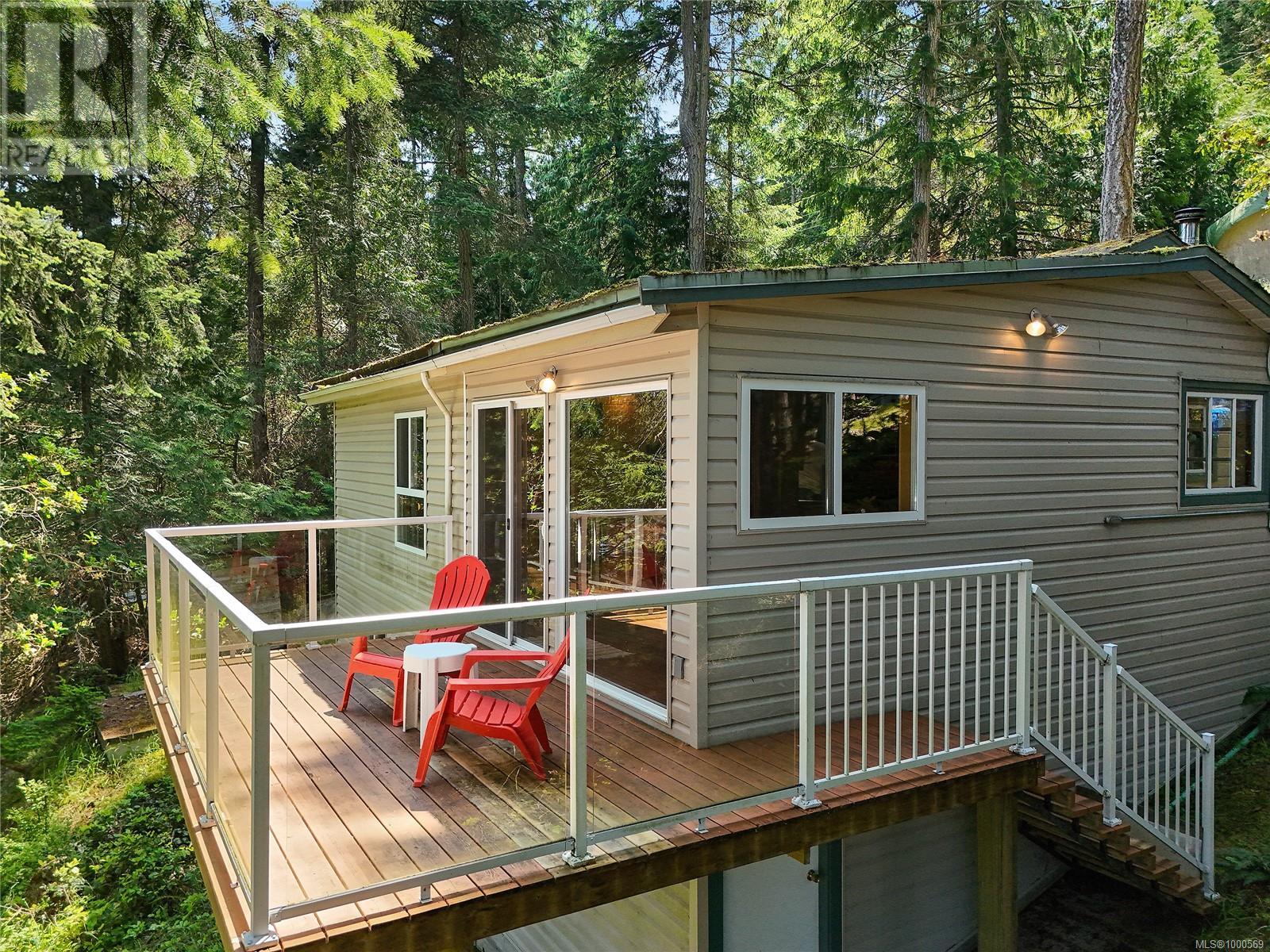  177 Mariners Way, Mayne Island