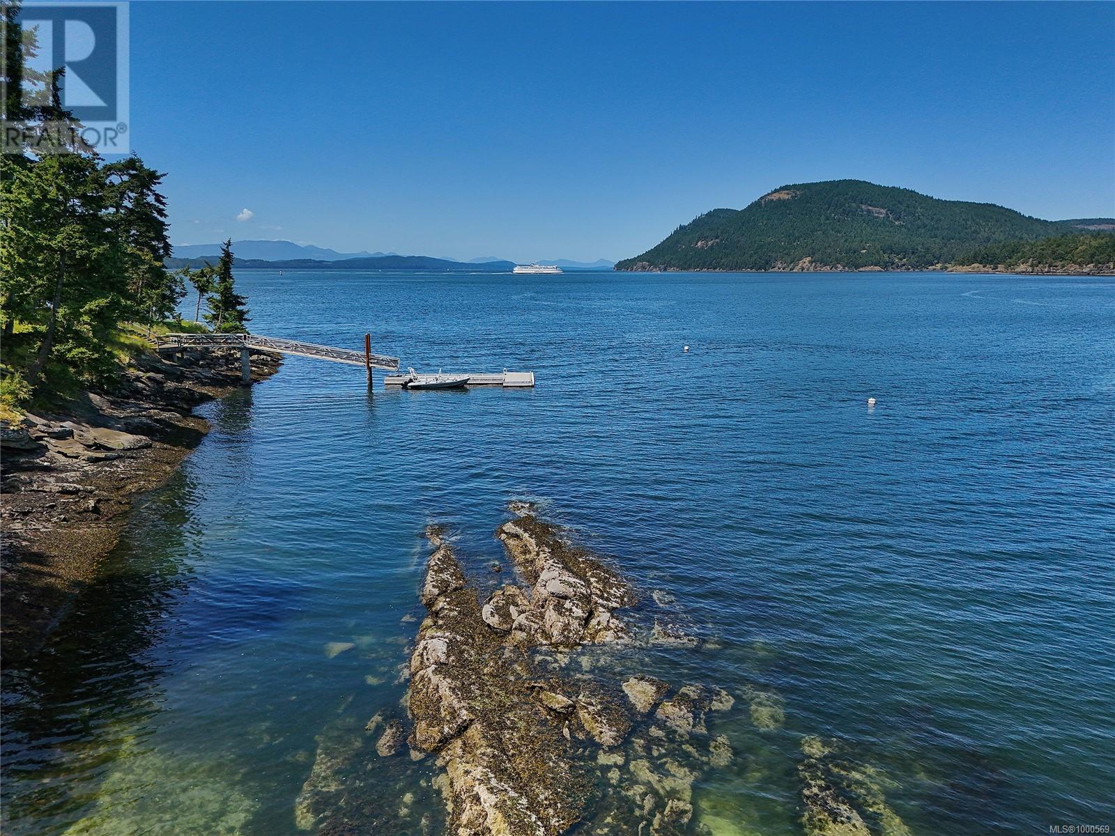  177 Mariners Way, Mayne Island