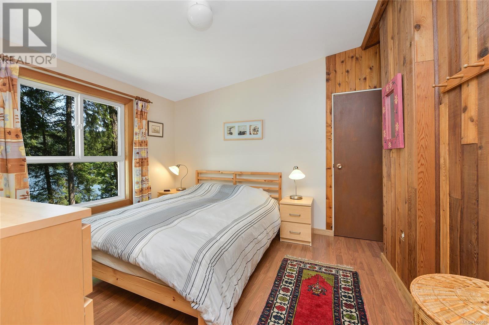  177 Mariners Way, Mayne Island