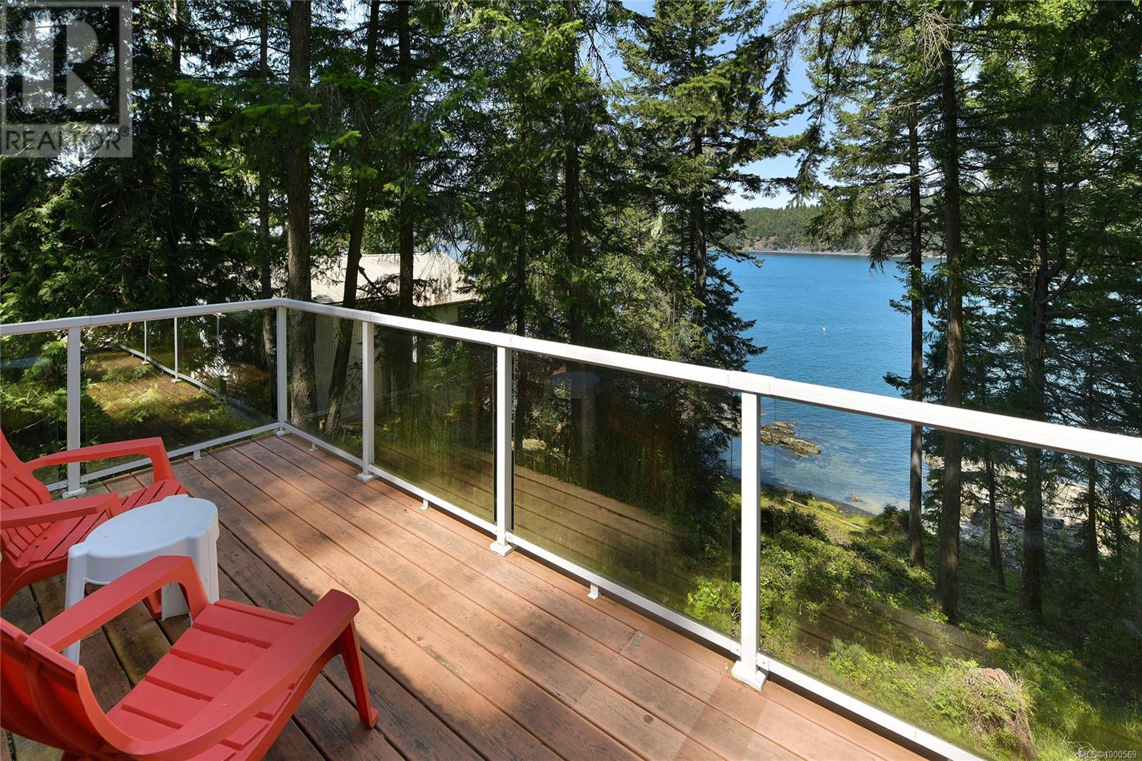  177 Mariners Way, Mayne Island