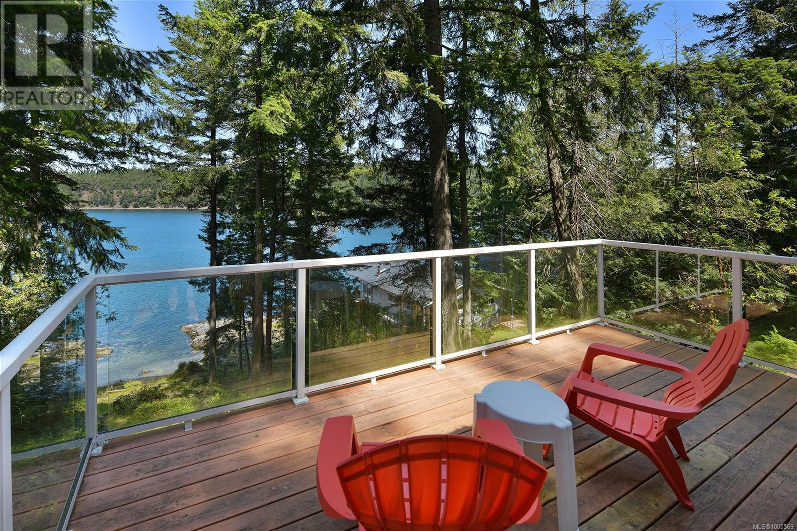  177 Mariners Way, Mayne Island