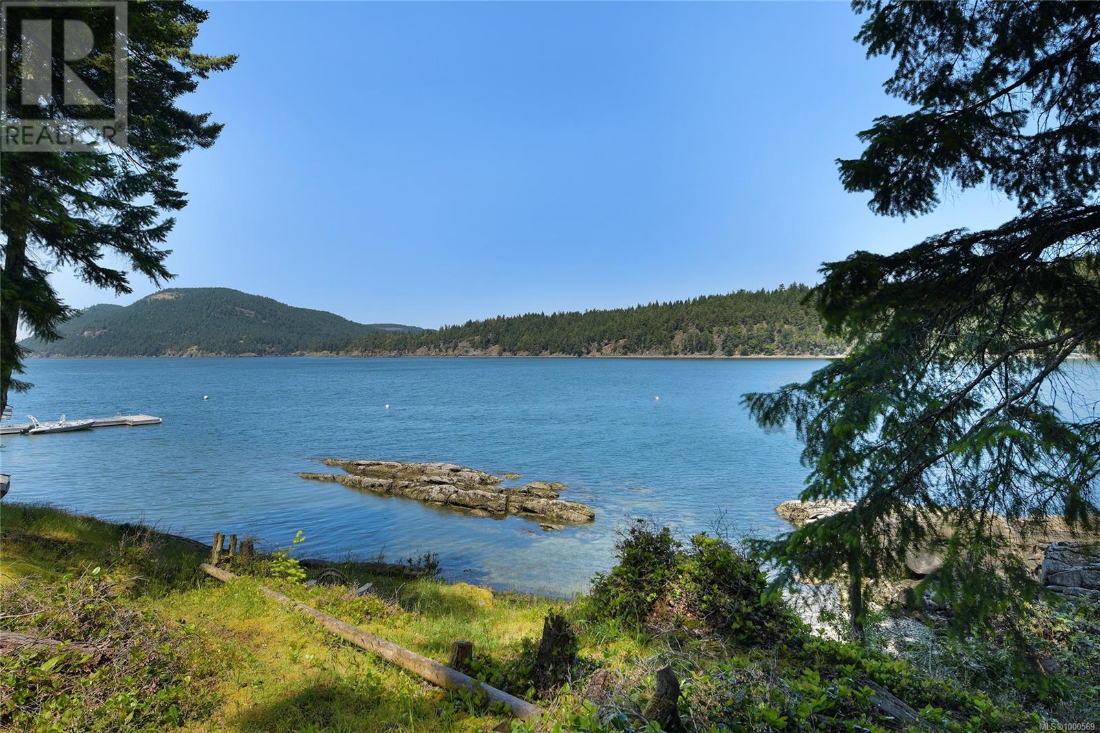  177 Mariners Way, Mayne Island