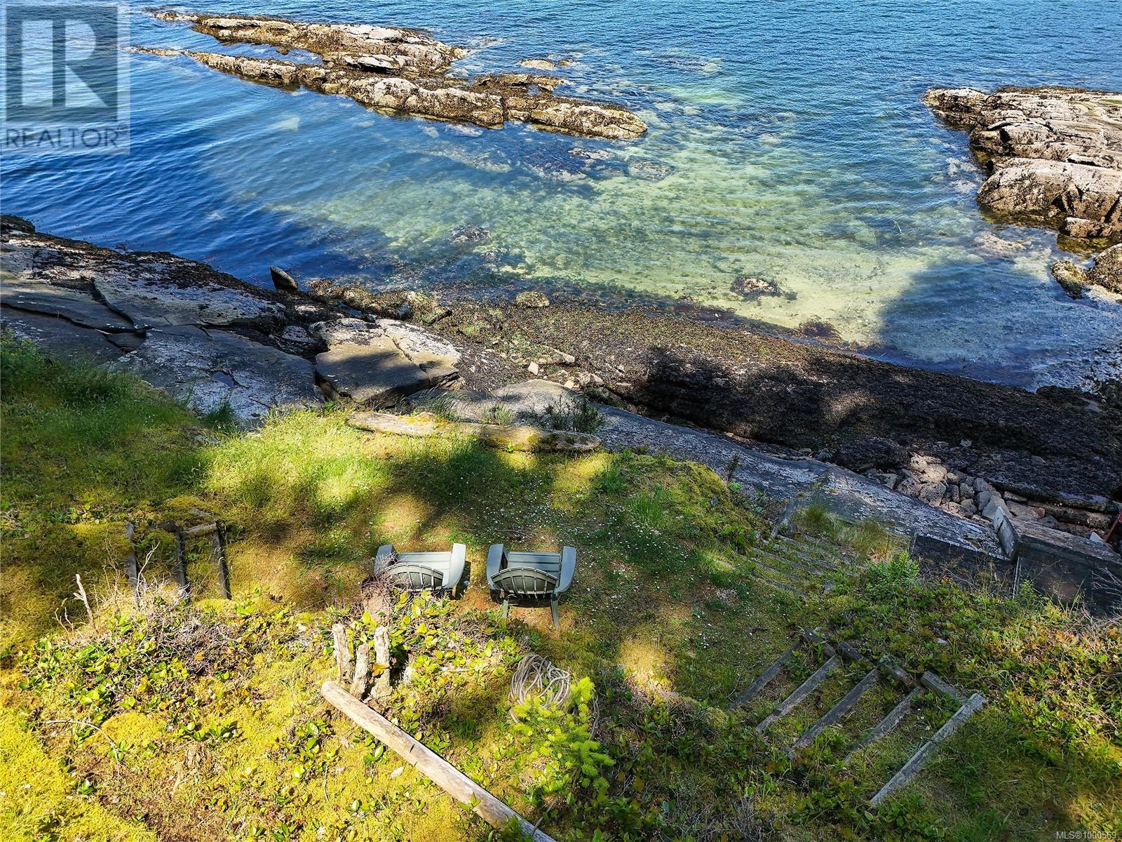  177 Mariners Way, Mayne Island