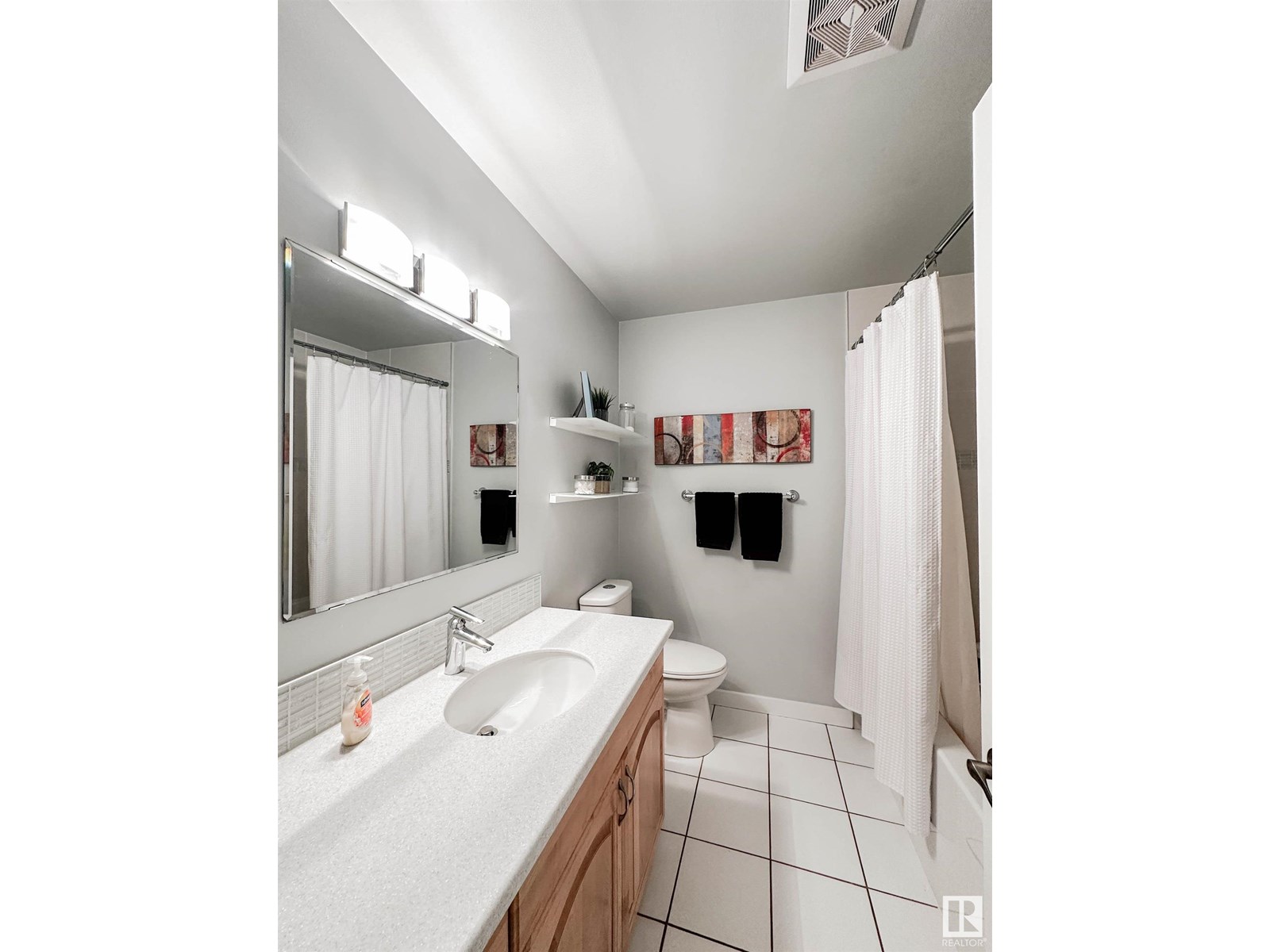 Single Family House Bungalow for Sale in  BELLEVUE CR St. Albert 