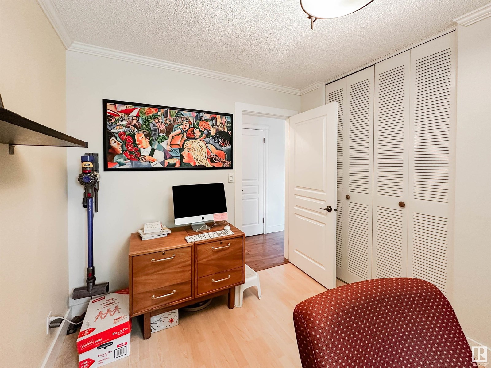 Single Family House Bungalow for Sale in  BELLEVUE CR St. Albert 