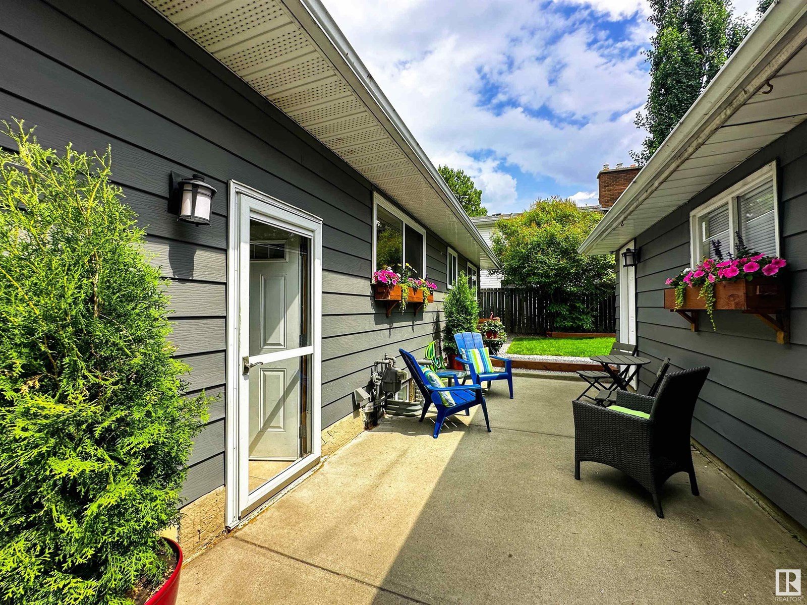 Single Family House Bungalow for Sale in  BELLEVUE CR St. Albert 