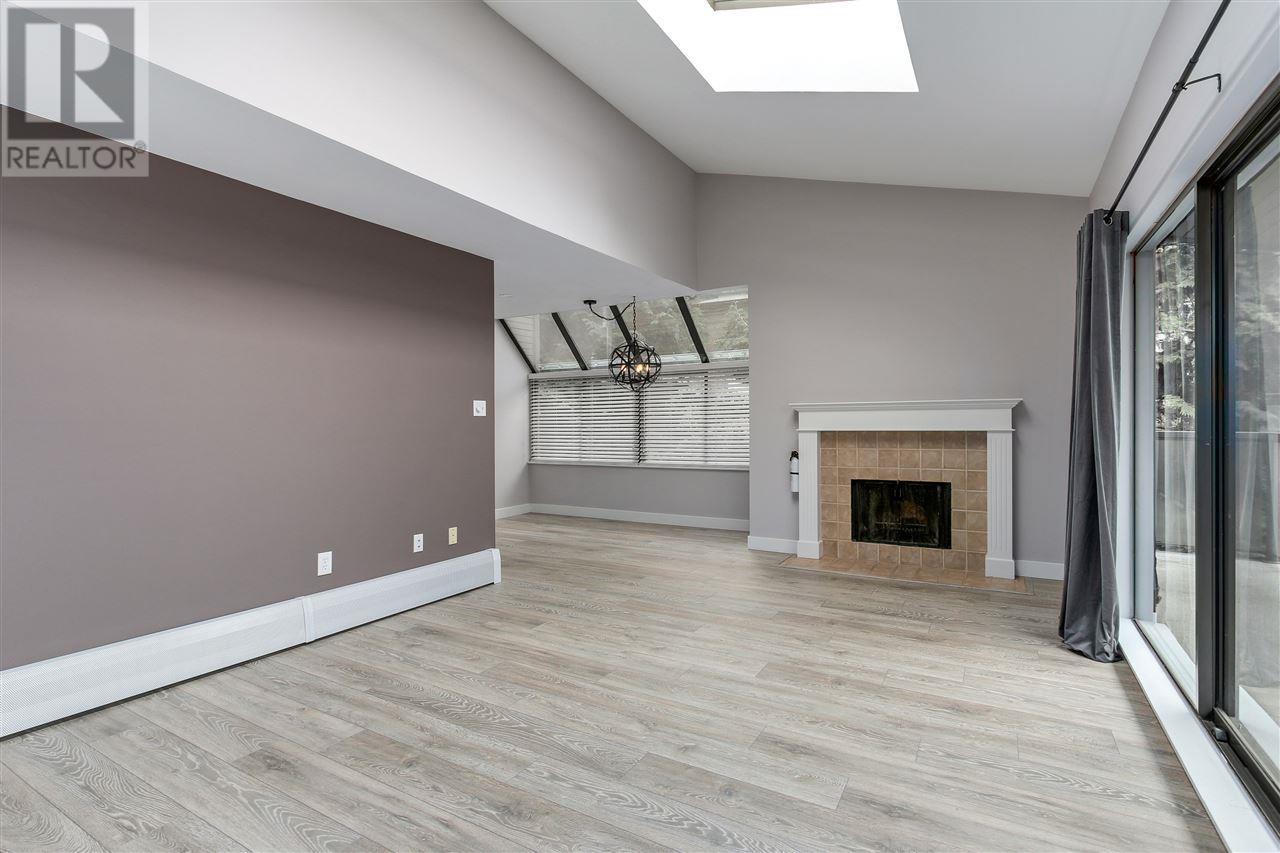 Photo 12 of 306 1345 W 15th Avenue, Vancouver BC