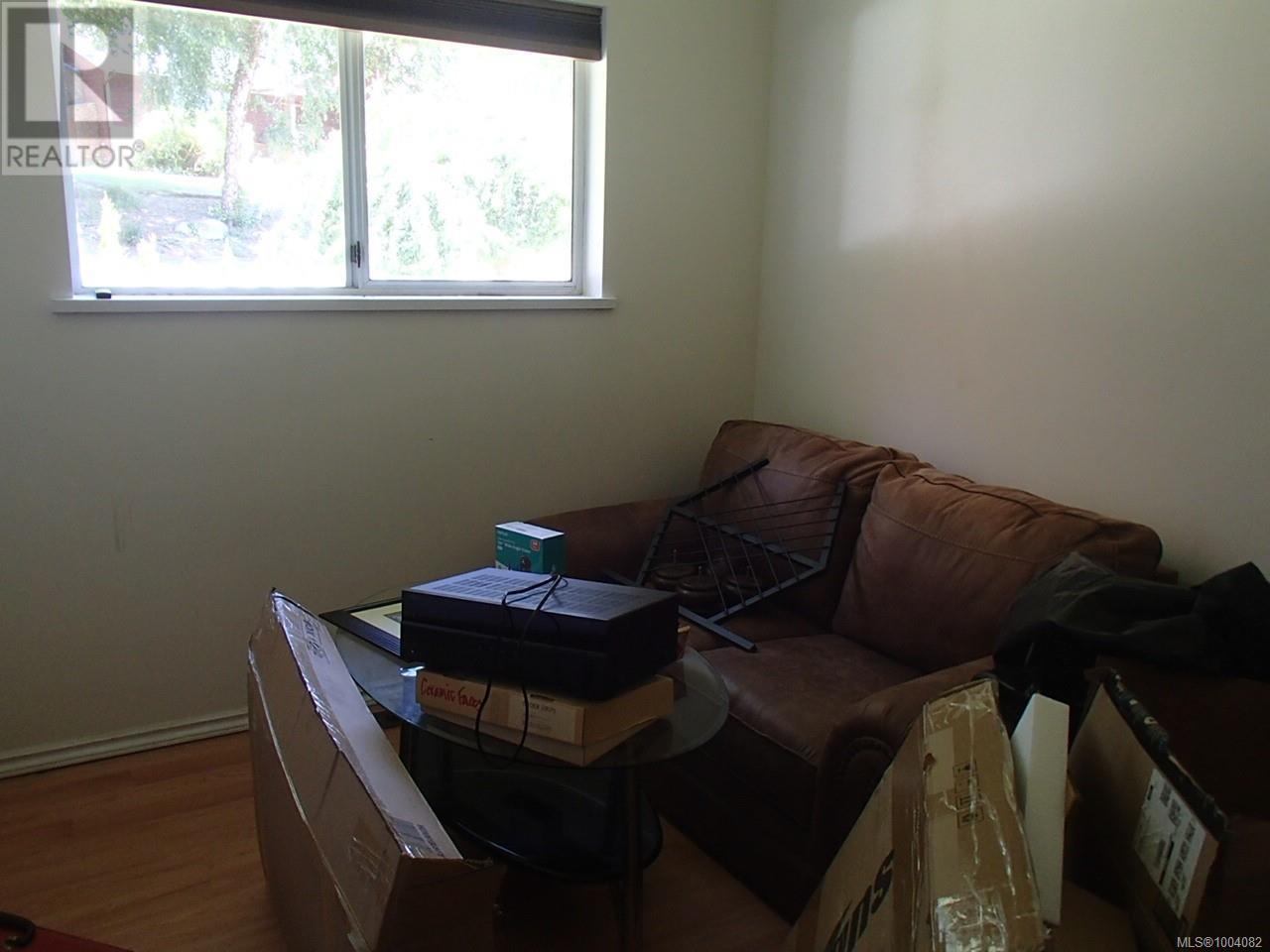 1526 Stag Rd, Campbell River