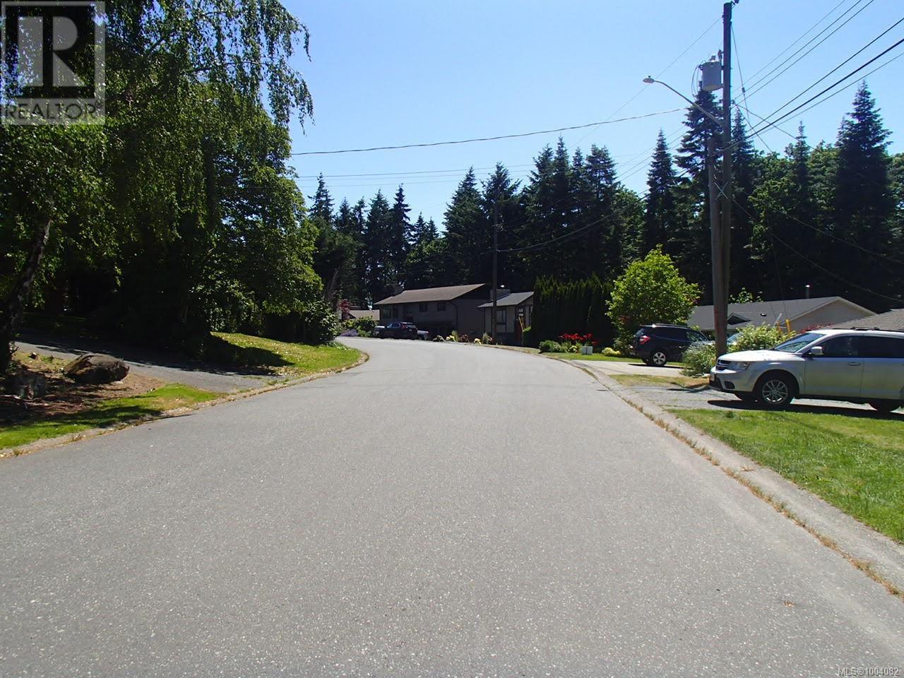 1526 Stag Rd, Campbell River