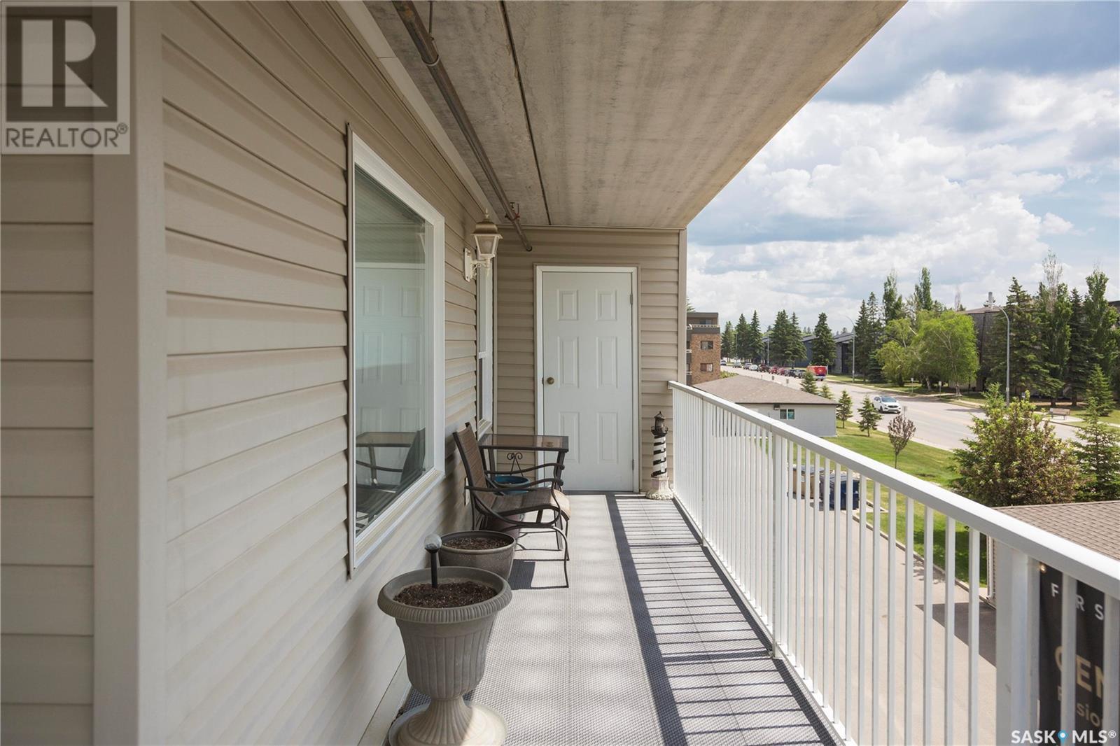 Photo 22 of 304 2781 Woodbridge Drive, Prince Albert SK