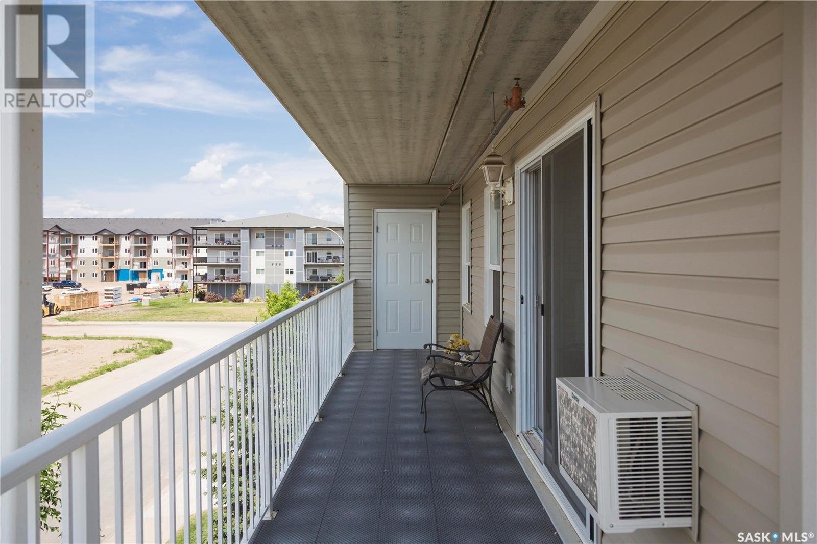Photo 2 of 304 2781 Woodbridge Drive, Prince Albert SK