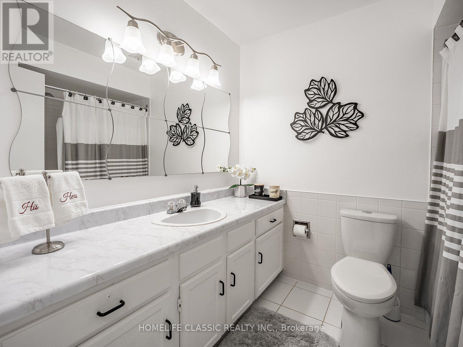 Photo 45 of 62 Terrace Drive, Hamilton ON