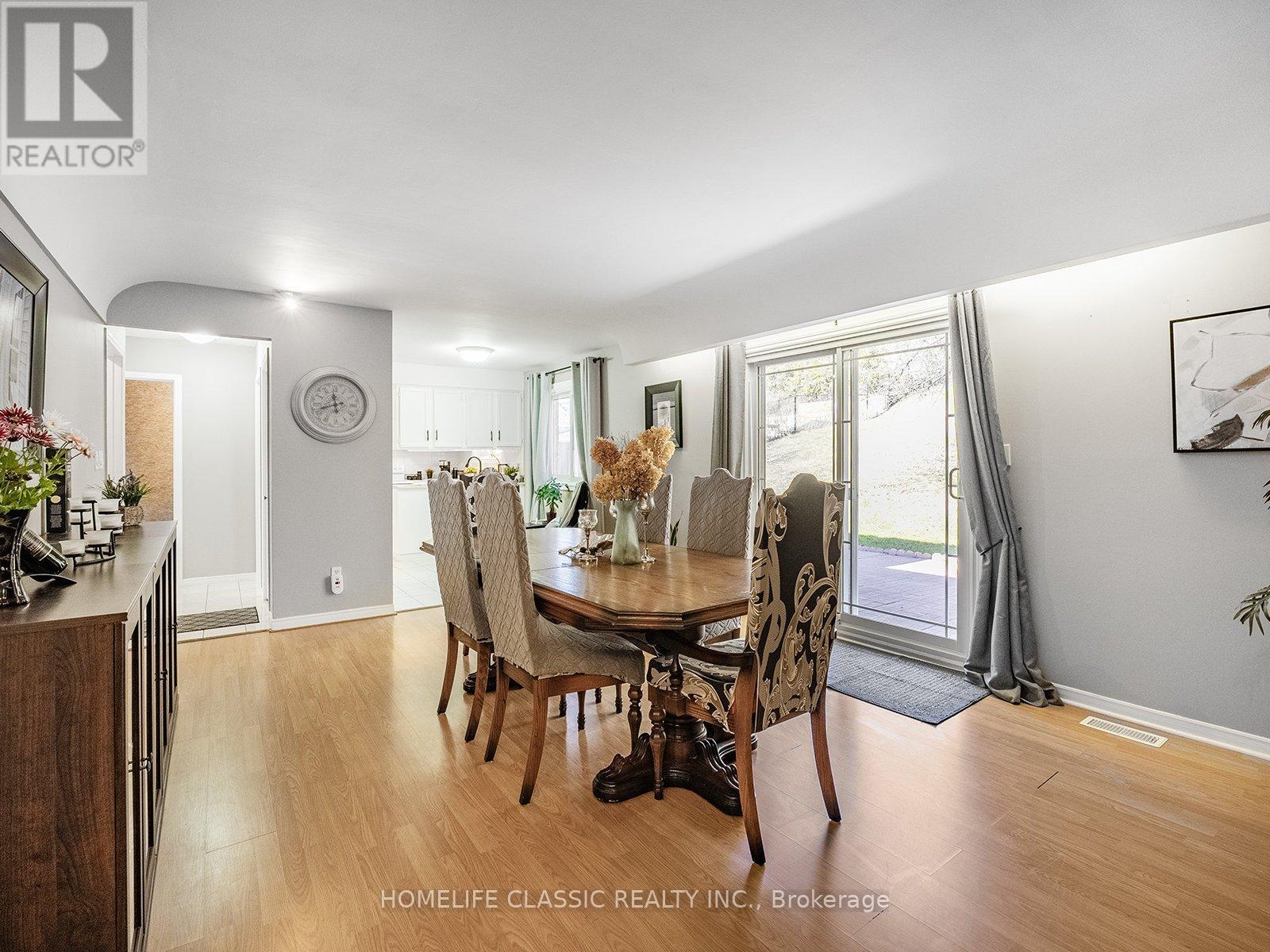 Photo 18 of 62 Terrace Drive, Hamilton ON